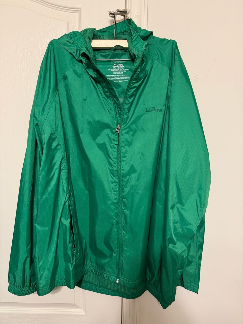 L.L. Bean Men’s Green Hooded Rain Jacket